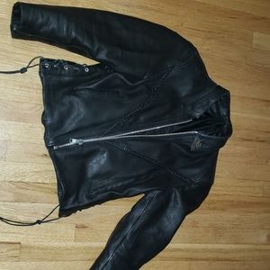 Harley Davidson black leather jacket.